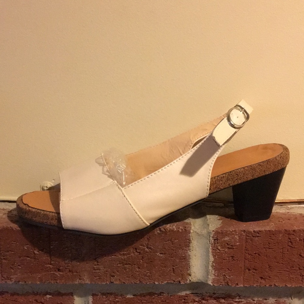 1 “1/2 heeled cork shoes for woman size 40
